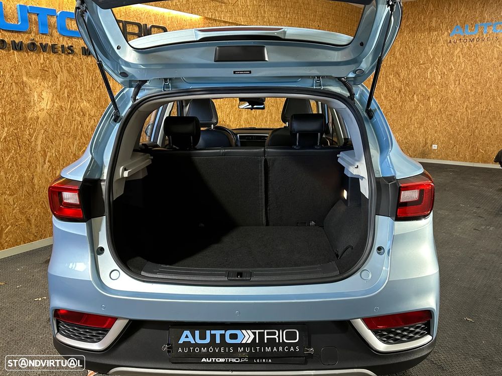 MG ZS EV Luxury - 19