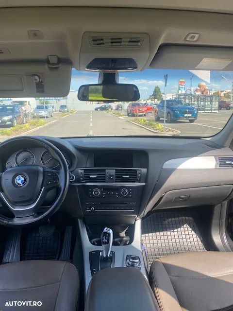 BMW X3 xDrive20d Aut. - 12