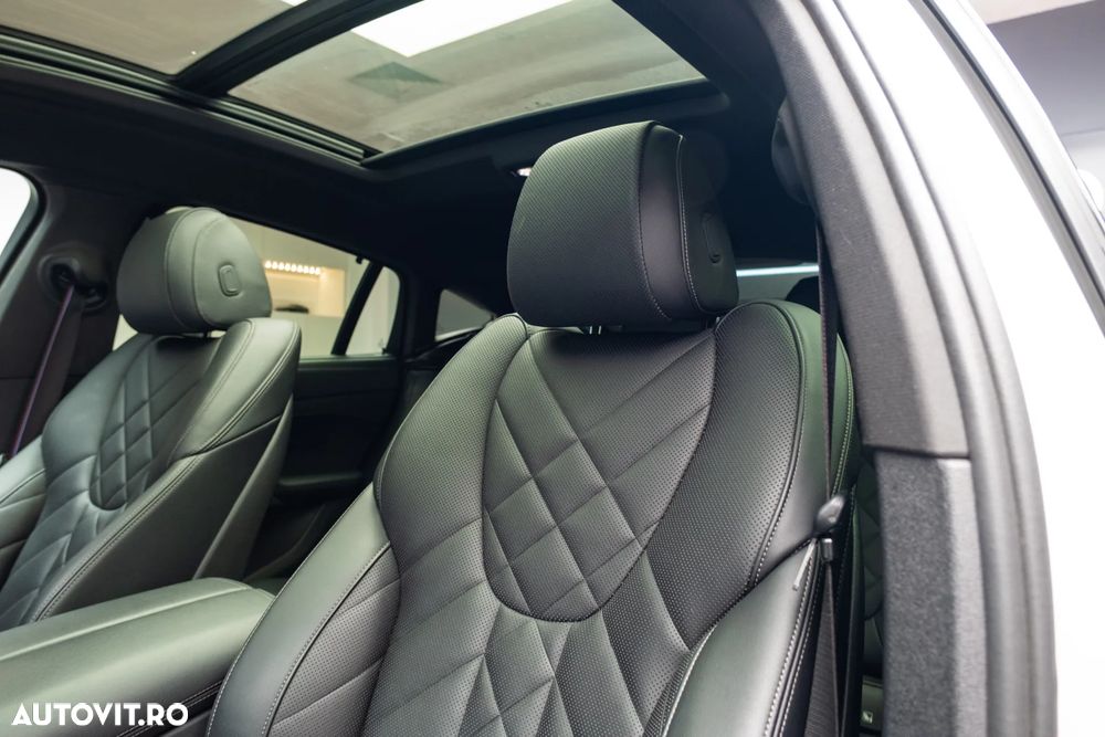 BMW X6 xDrive40i AT MHEV - 31