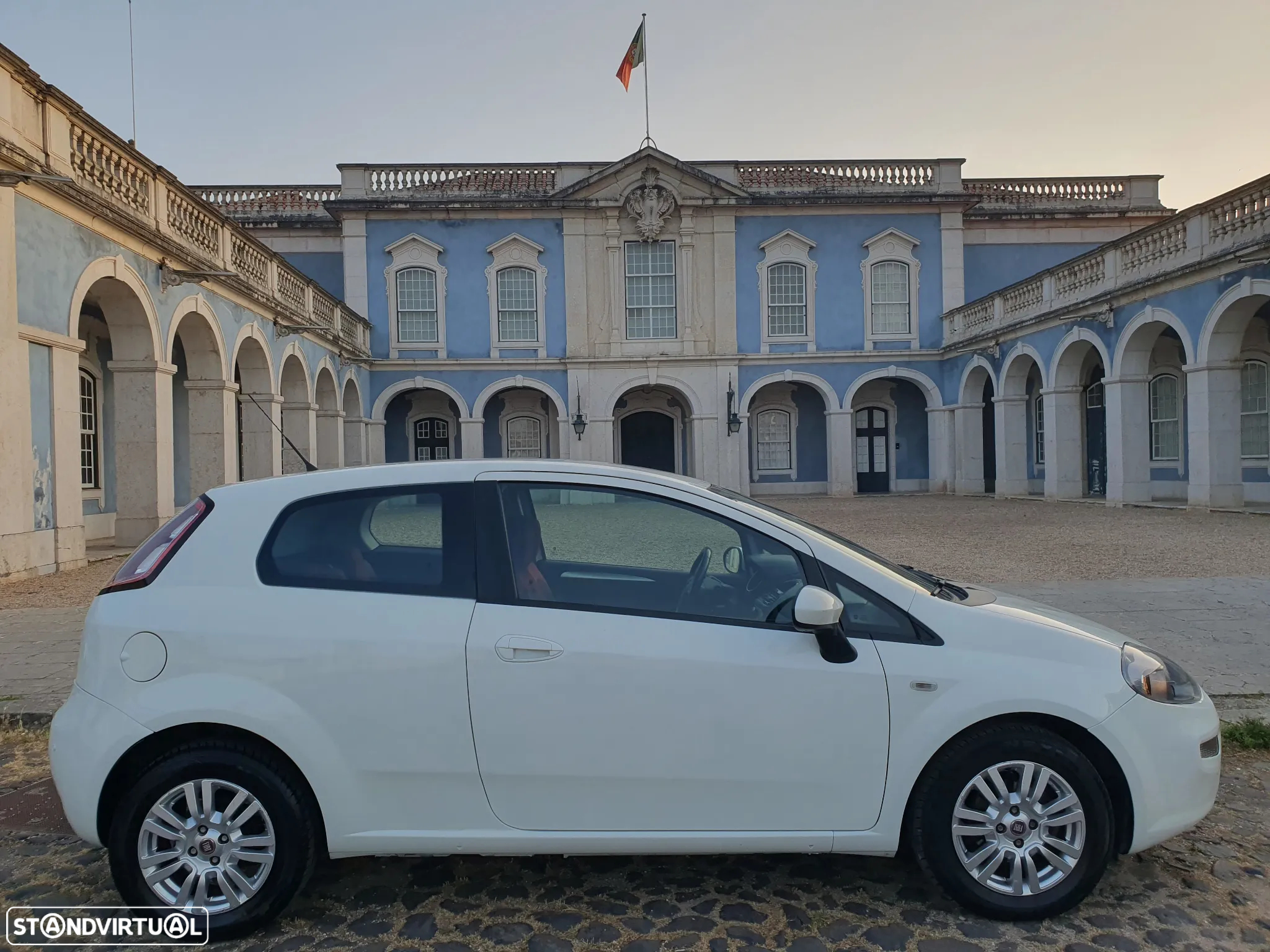 Fiat Punto 1.2 Young II S&S - 5