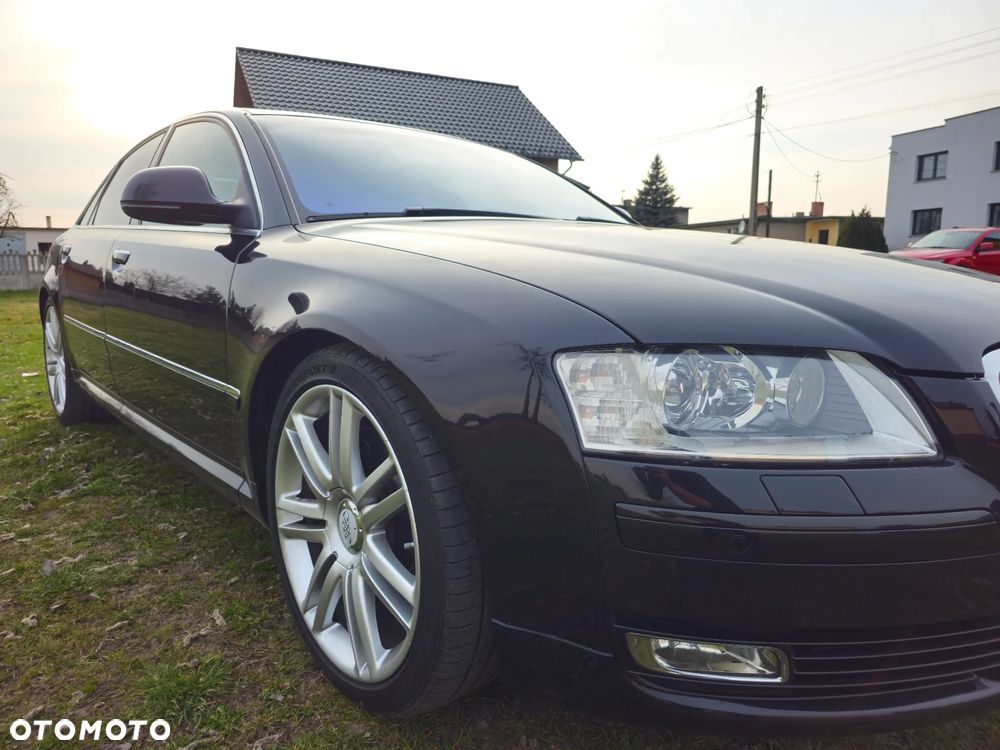Audi A8 4.2 TDI DPF Quattro - 1