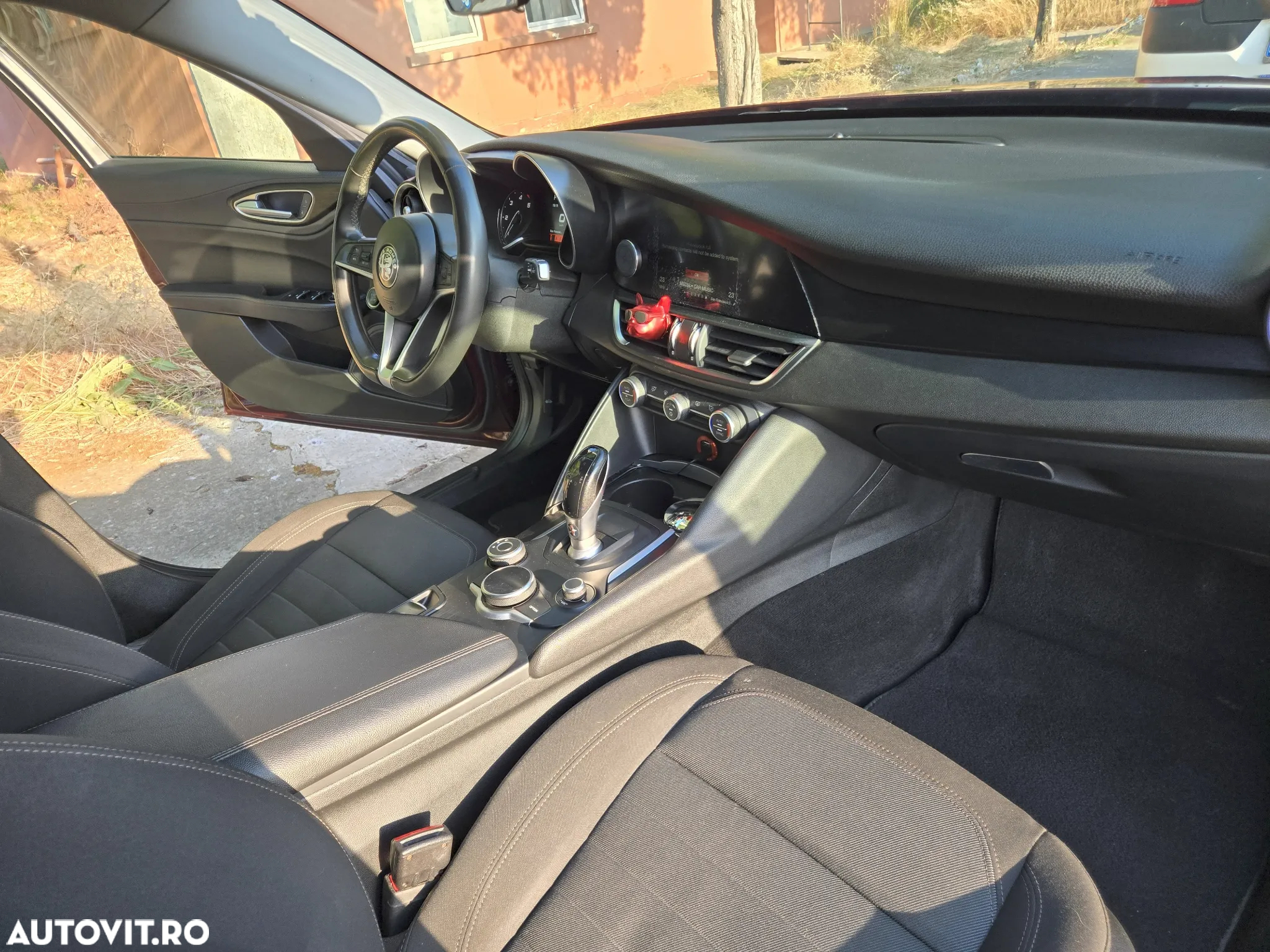 Alfa Romeo Giulia 2.2 JTDM Aut. - 13