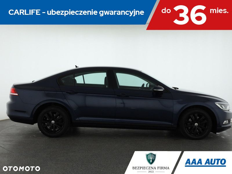 Volkswagen Passat - 7