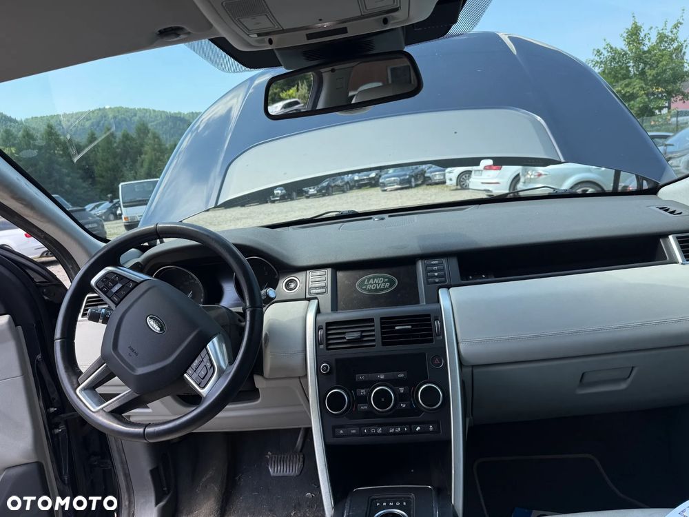 Land Rover Discovery Sport TD4 HSE - 7