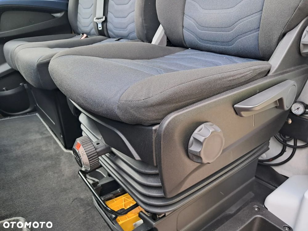 Iveco DAILY - 29