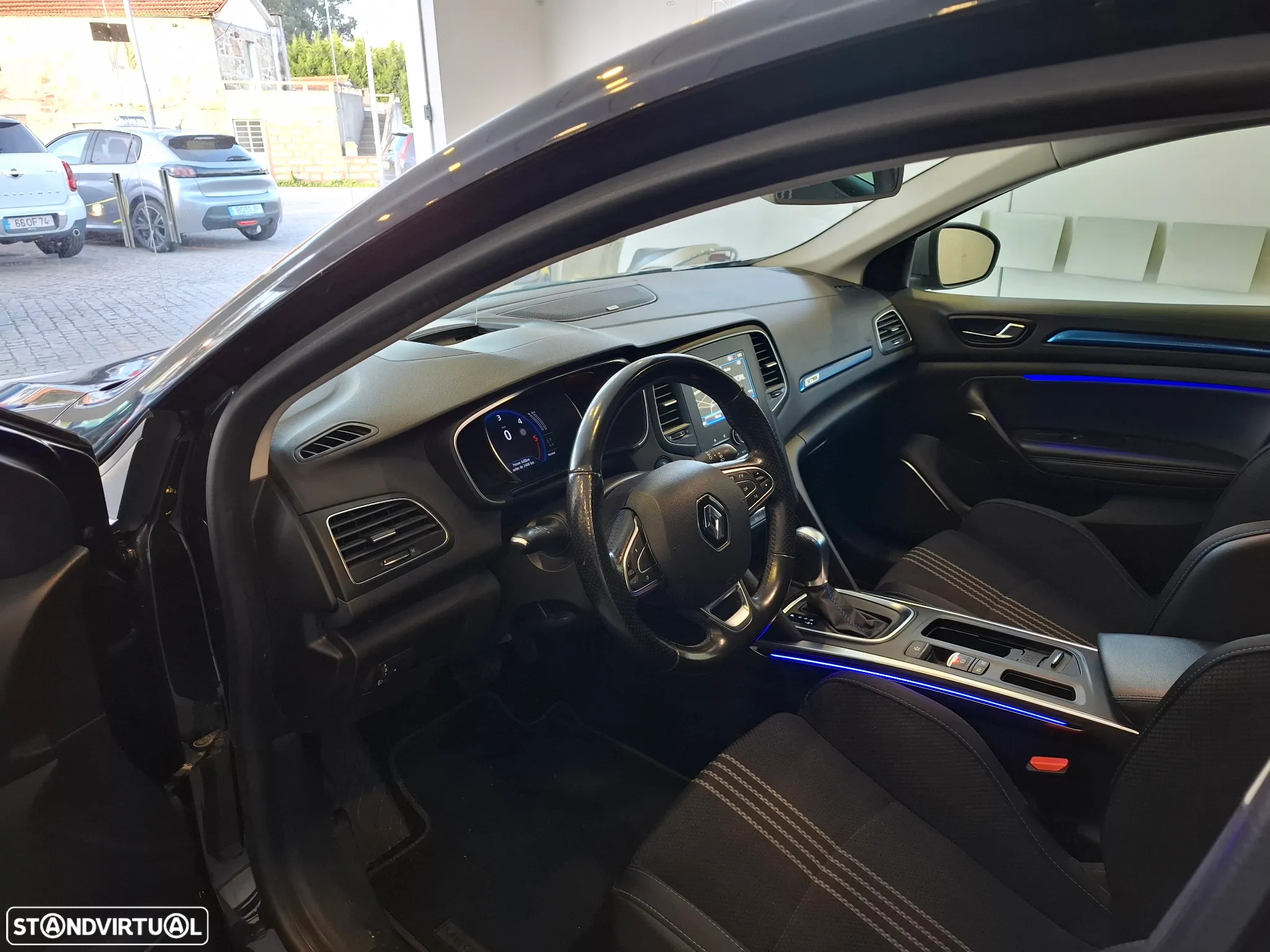 Renault Mégane 1.5 dCi GT Line EDC J18 - 8
