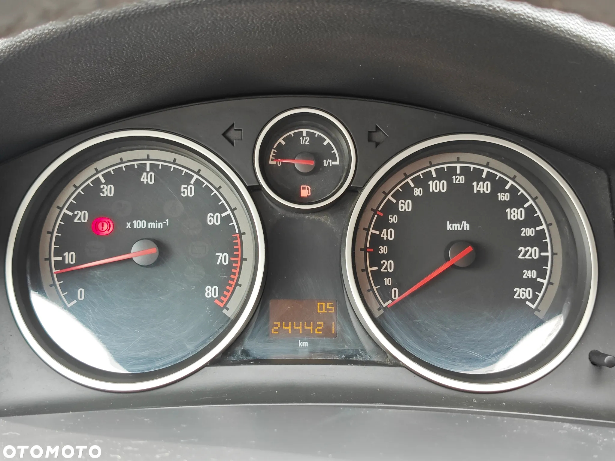 Opel Astra GTC 1.6 Cosmo - 22