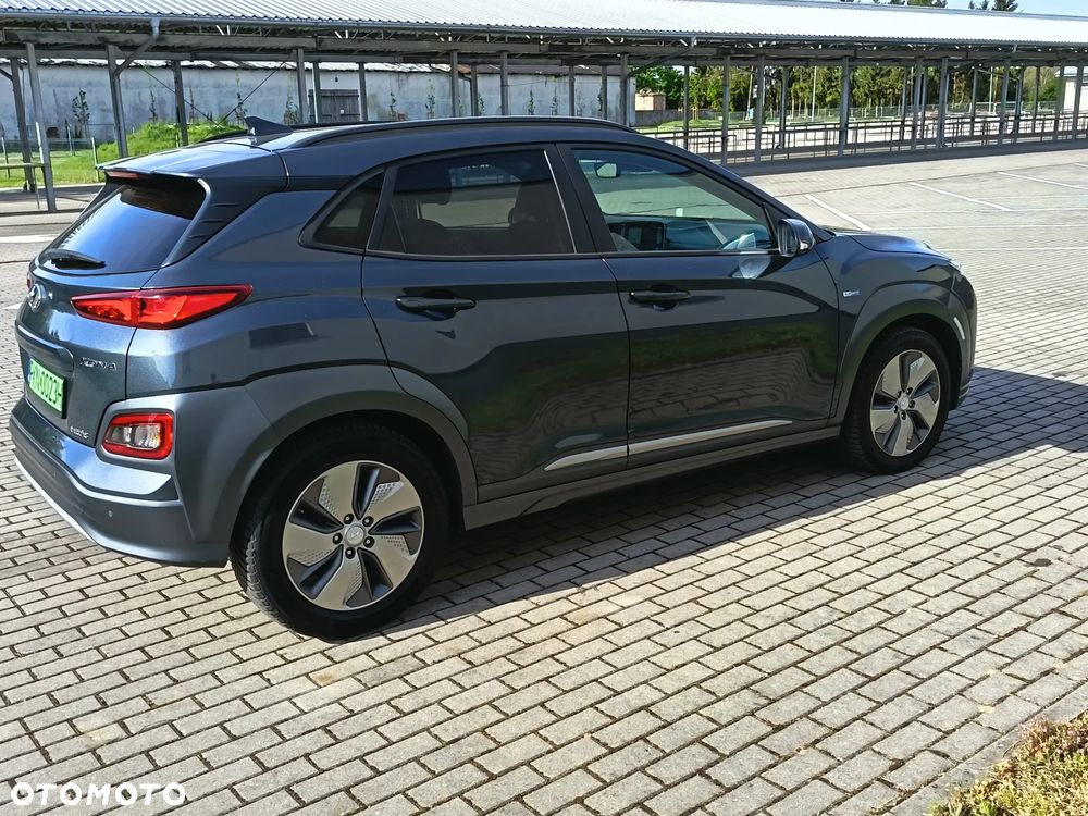 Hyundai Kona Premium - 9