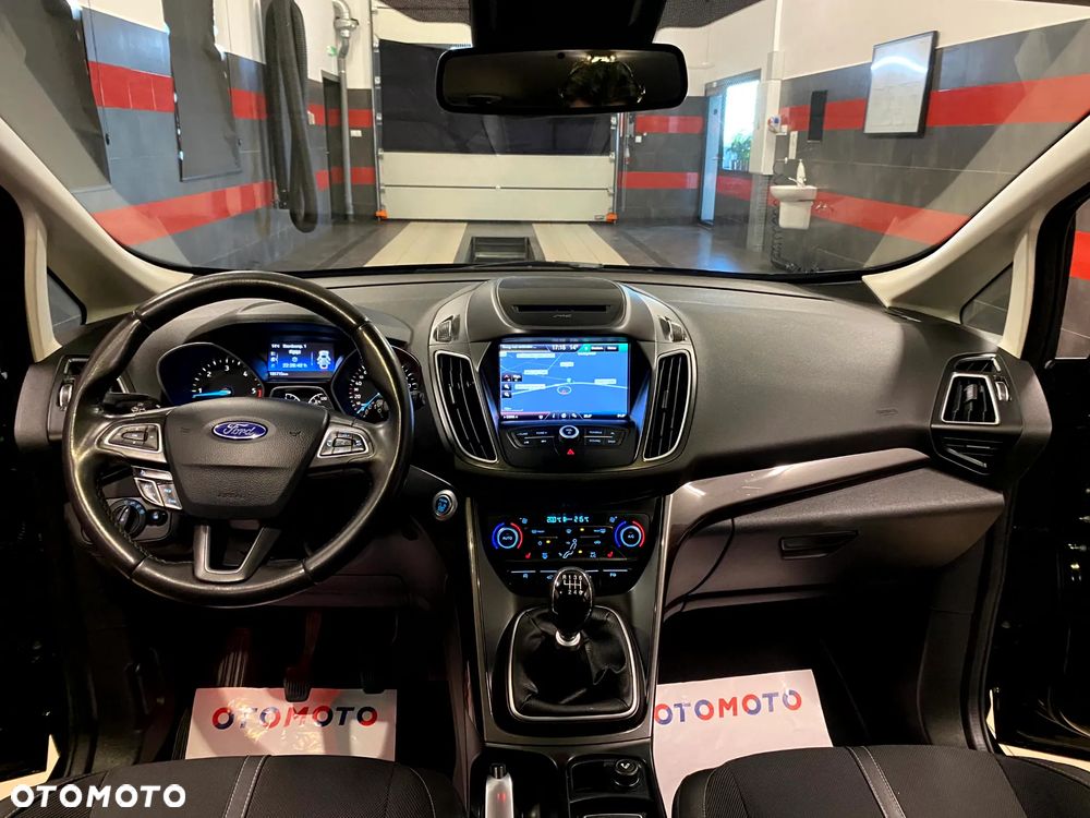 Ford C-MAX 2.0 TDCi Start-Stop-System Titanium - 12