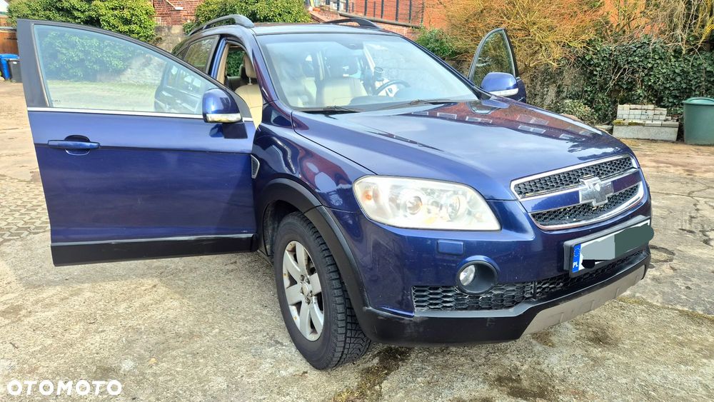 Chevrolet Captiva 3.2 LT (deu) - 2