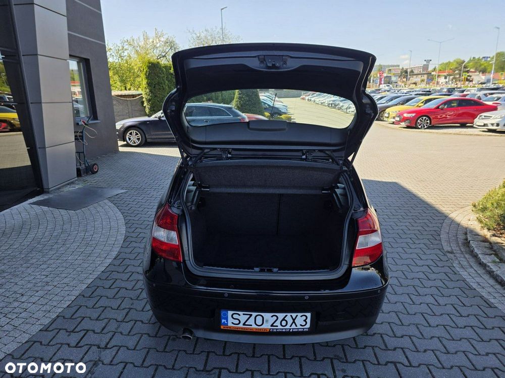BMW Seria 1 116i - 5