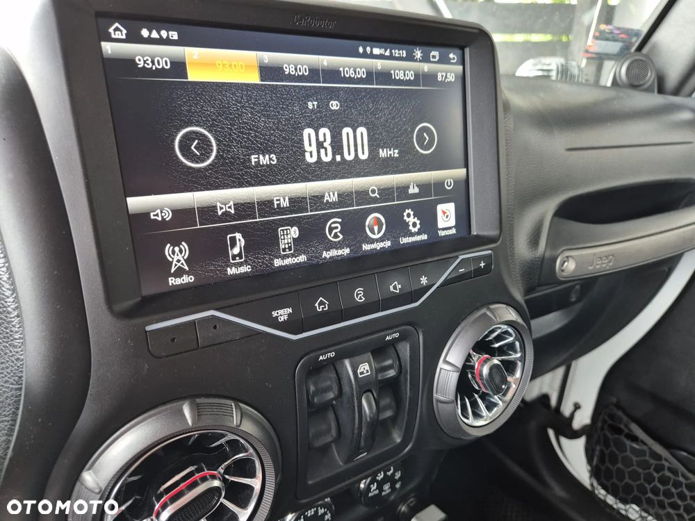 Jeep Wrangler 2.8 CRD Unlim Sport - 11