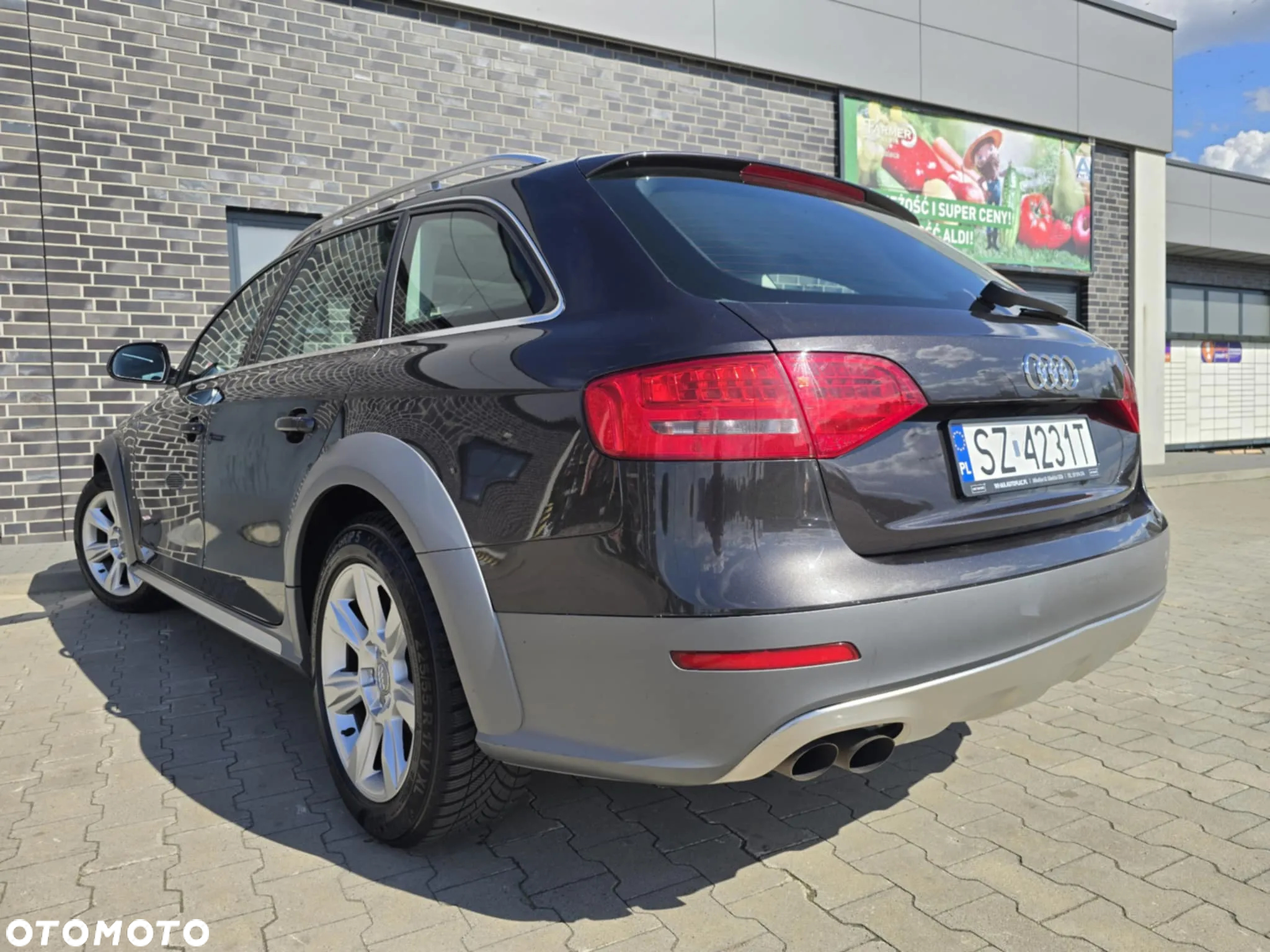 Audi A4 Allroad 2.0 TDI Quattro - 11