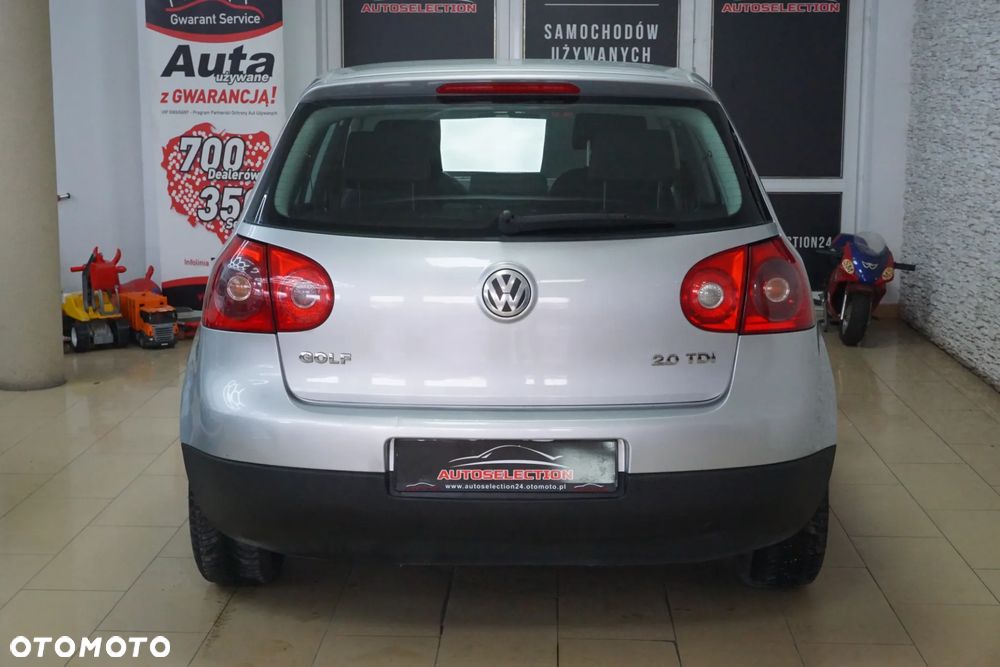 Volkswagen Golf 2.0 TDI DPF Sportline - 5