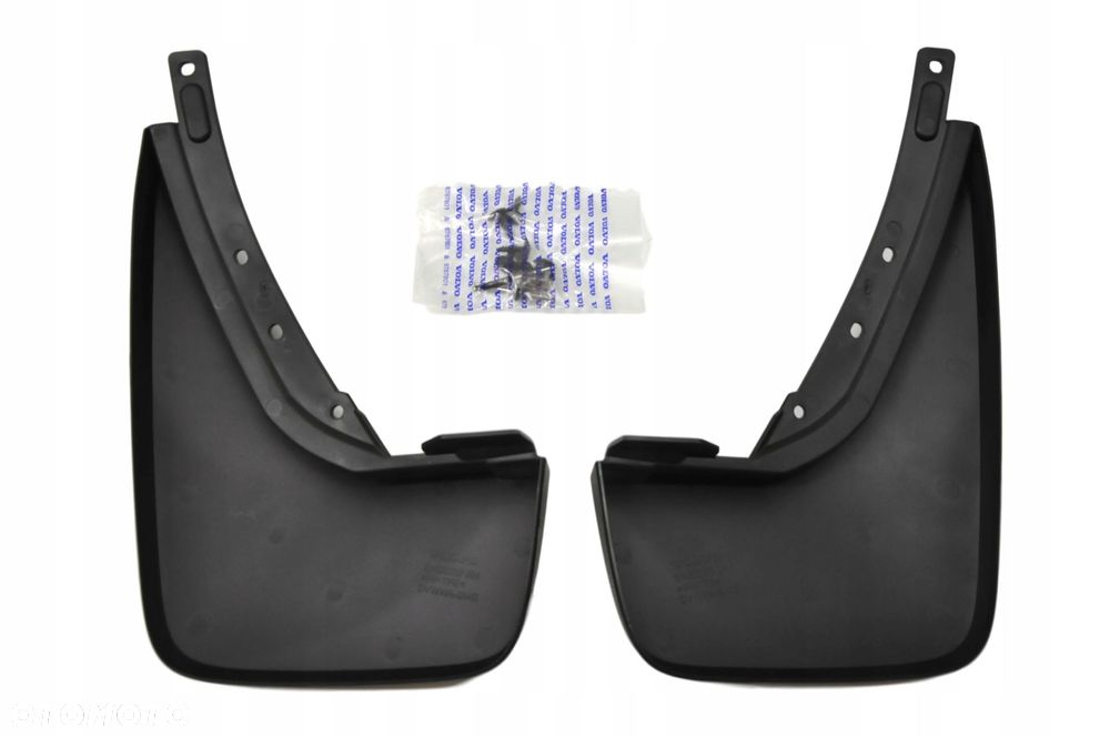 VOLVO XC60 II tylne chlapacze oryginal kpl OE - 3