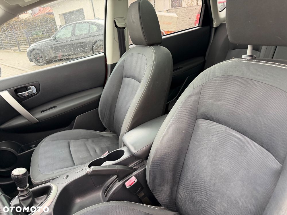 Nissan Qashqai ver-2-0-tdci-titanium - 17