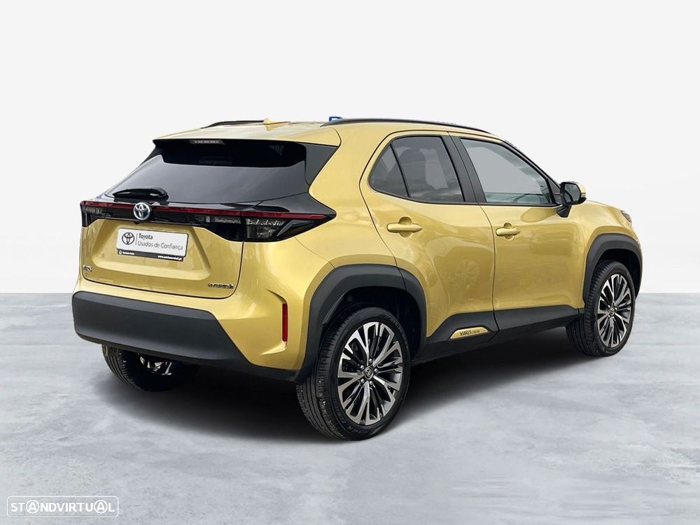 Toyota Yaris Cross 1.5 HDF Luxury - 18