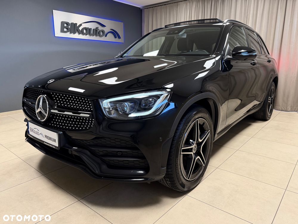 Mercedes-Benz GLC 200 4Matic 9G-TRONIC AMG Line Plus - 1