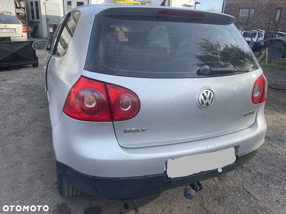 Na części Golf V 3D HB 2.0 FSI BLR LA7W skrzynia automat - 13