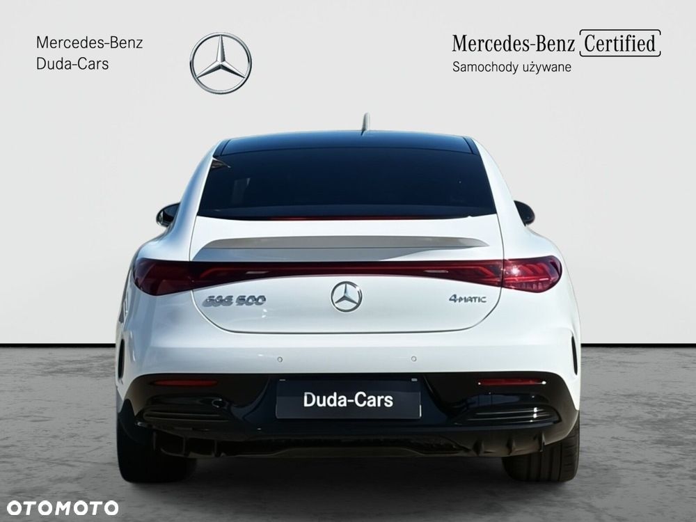 Mercedes-Benz EQE - 7