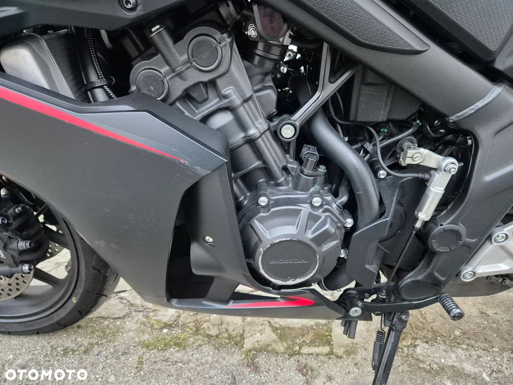 Honda CBR - 13