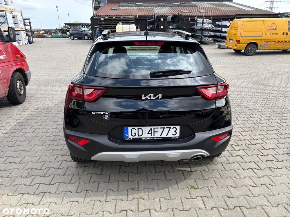 Kia Stonic 1.2 L - 4
