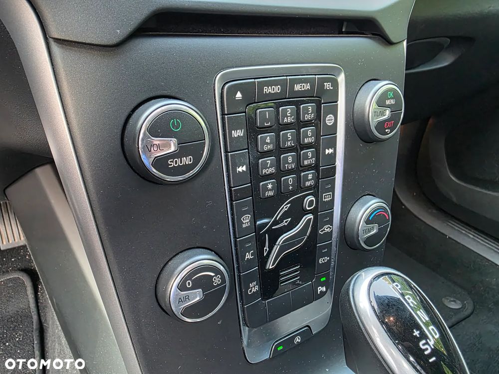 Volvo V40 D2 Geartronic Linje Svart - 18