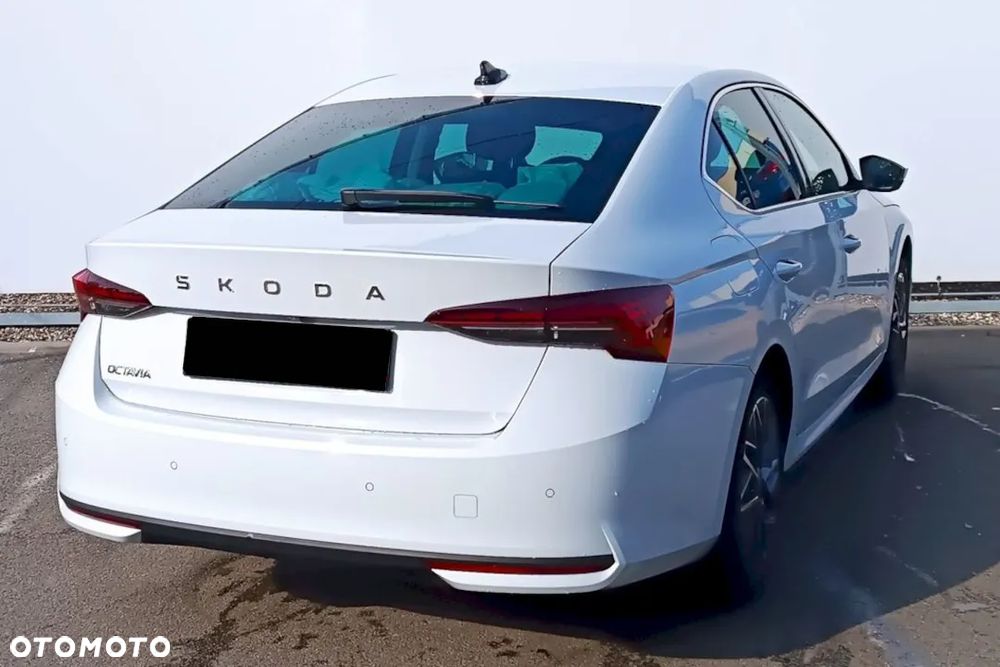 Skoda Octavia 1.5 TSI mHEV Drive Selection DSG - 8