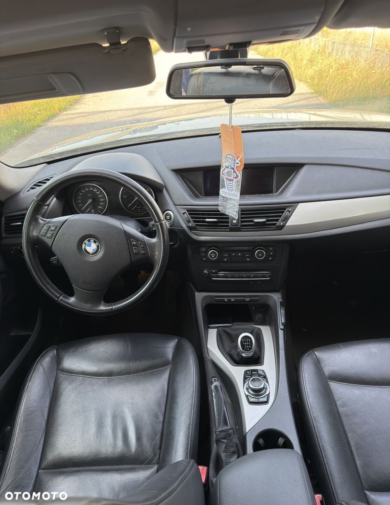BMW X1 - 12