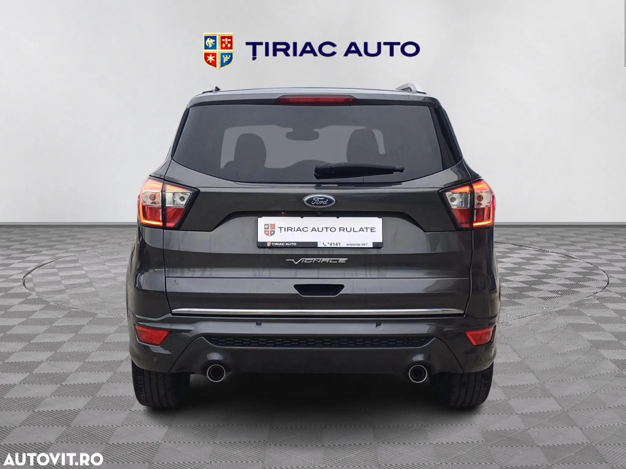 Ford Kuga 2.0 TDCi 4WD Powershift Vignale - 4