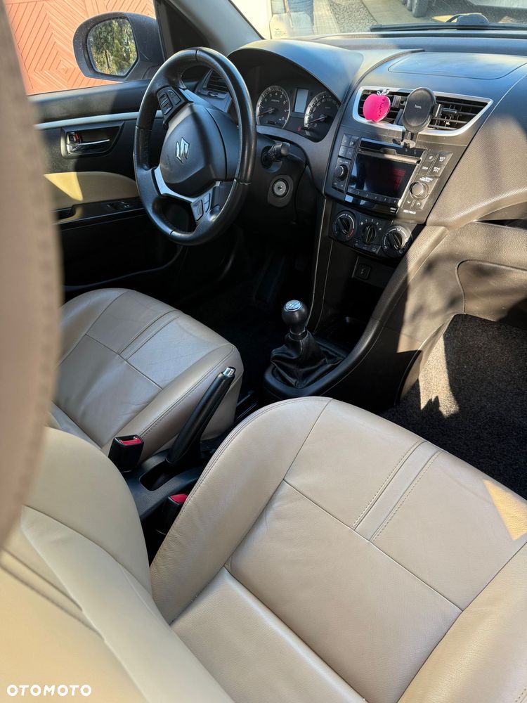 Suzuki Swift 1.2 Club - 5