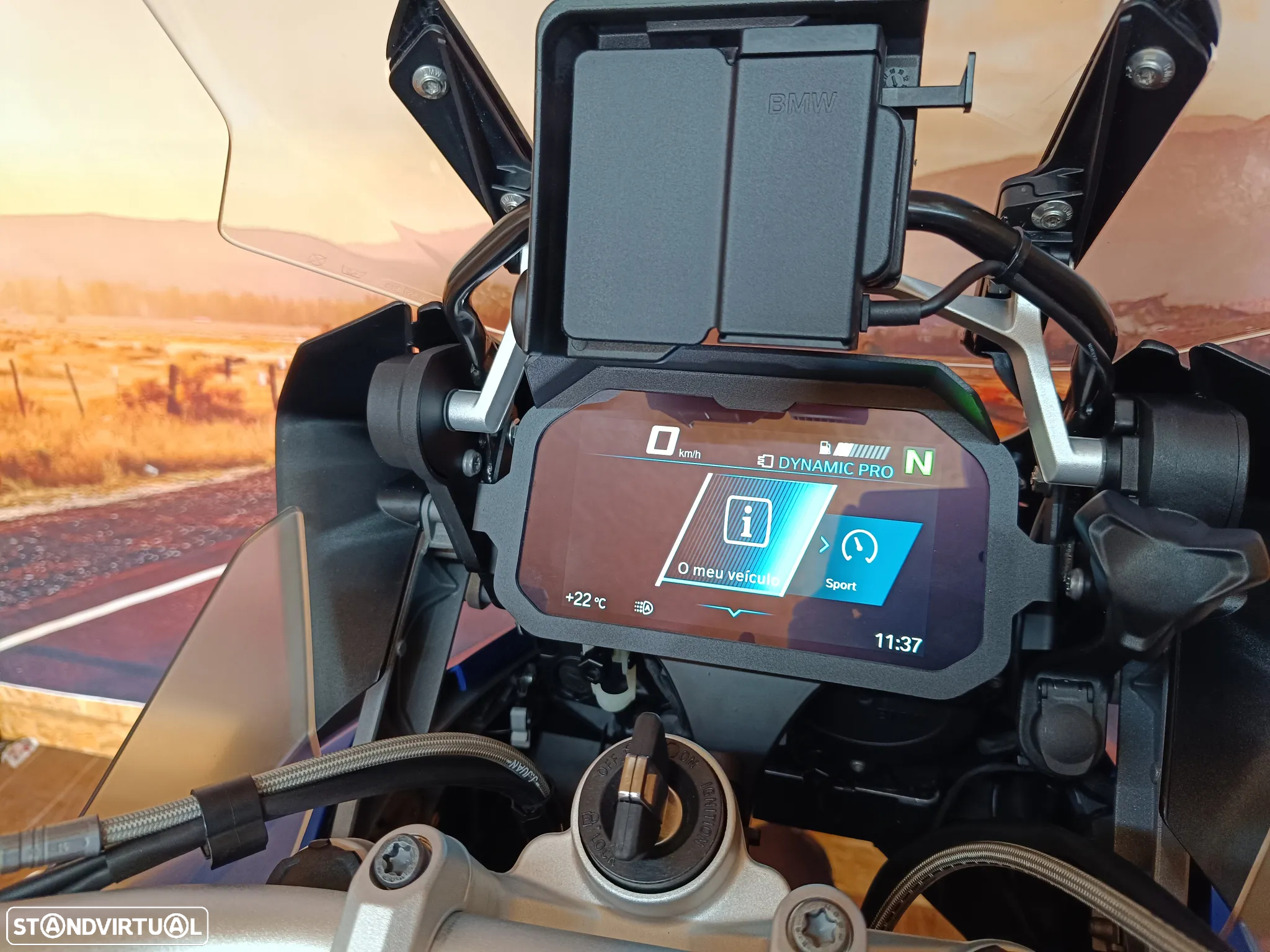 BMW R 1200 GS Adventure TFT Connectivity - 18