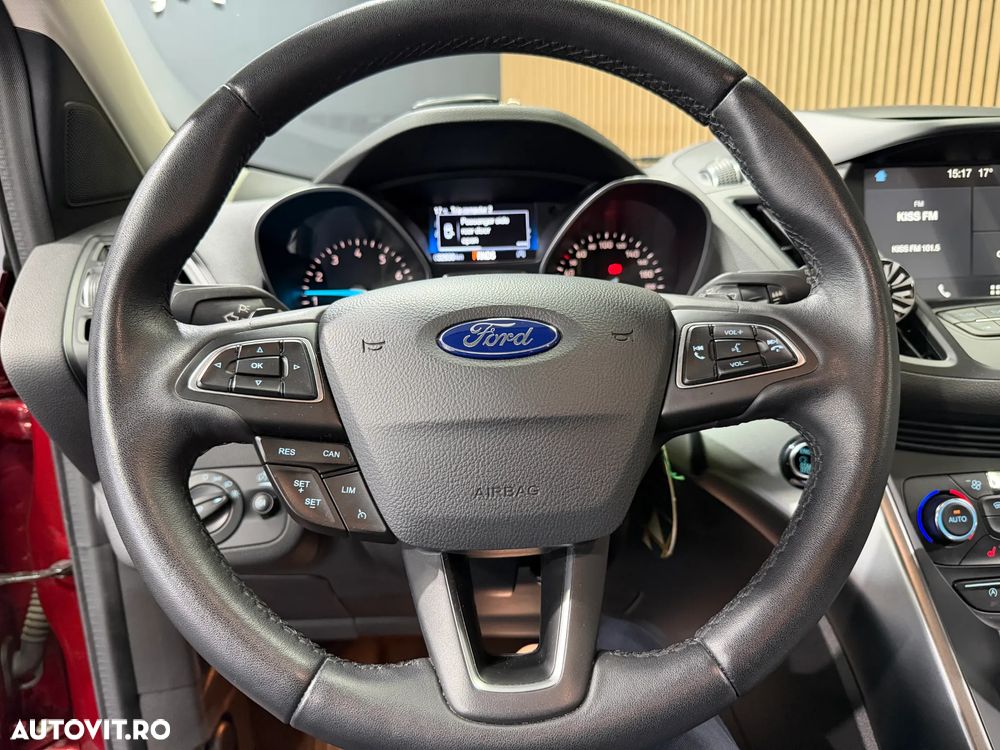 Ford Kuga 1.5 EcoBoost 4WD Aut. Titanium - 13