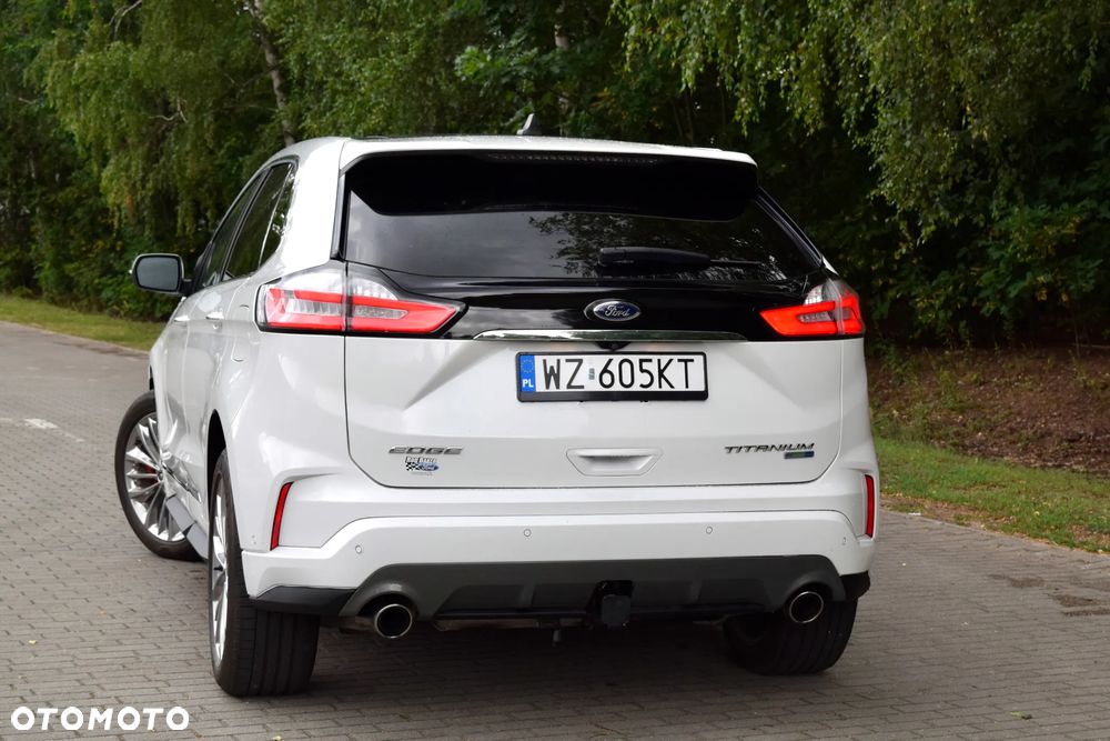 Ford Edge - 5