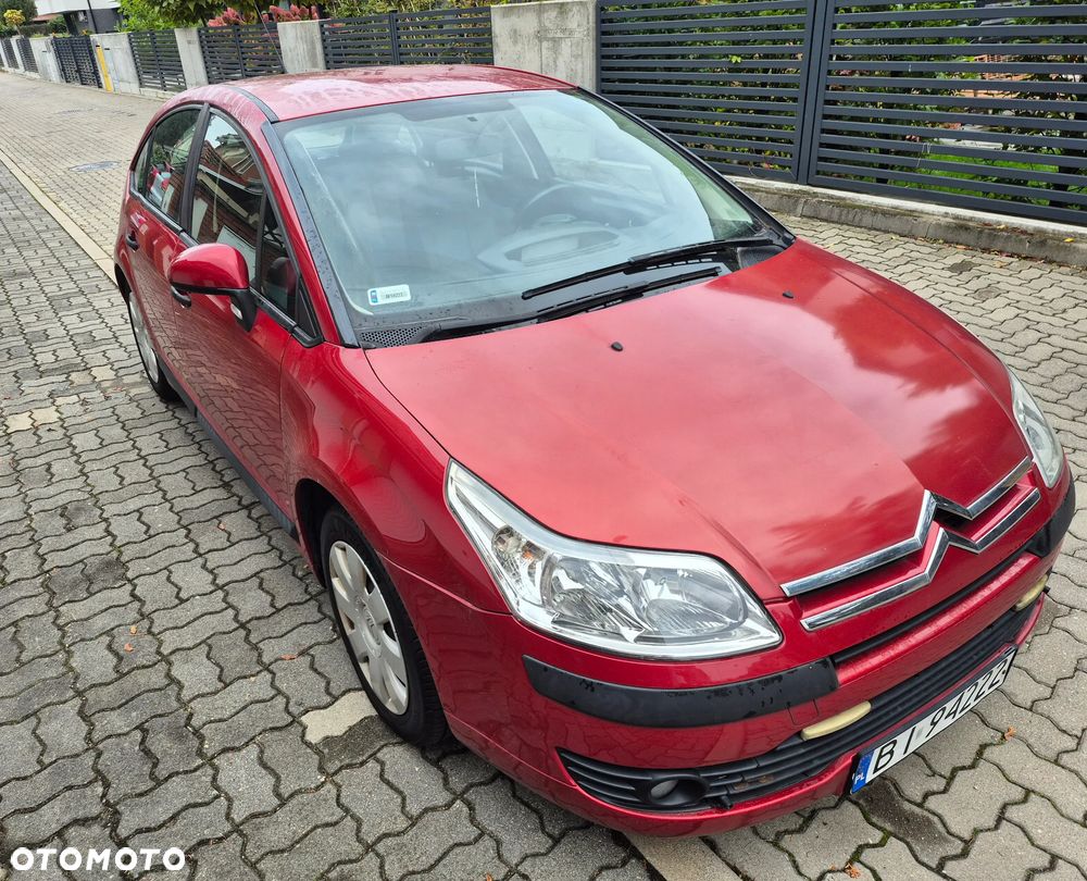 Citroen C4 2006 photo 2