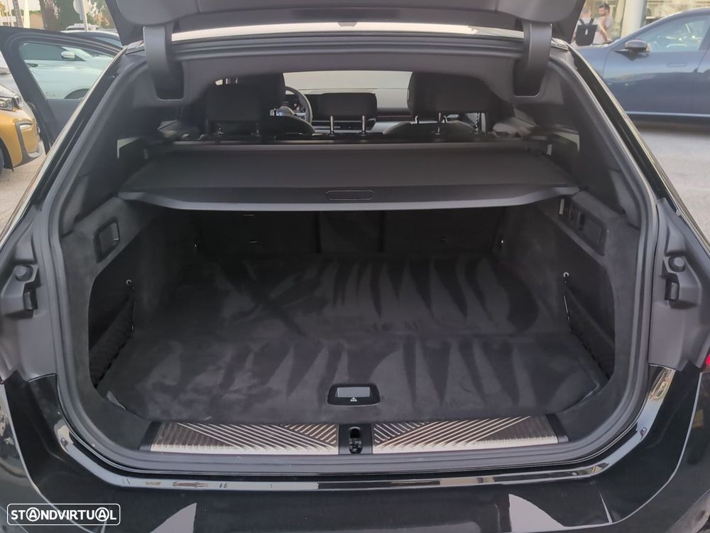 BMW 530 e Pack Desportivo M - 15