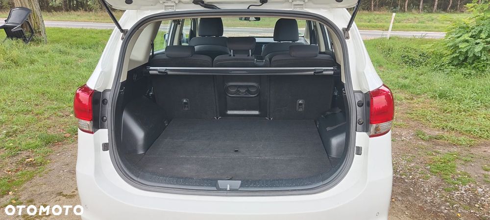 Kia Carens 1.7 CRDi L - 15
