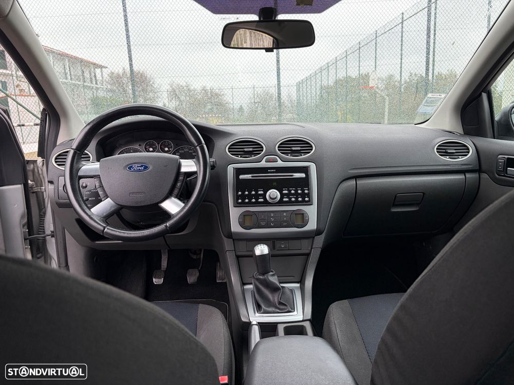 Ford Focus 1.4 16V Connection - 20
