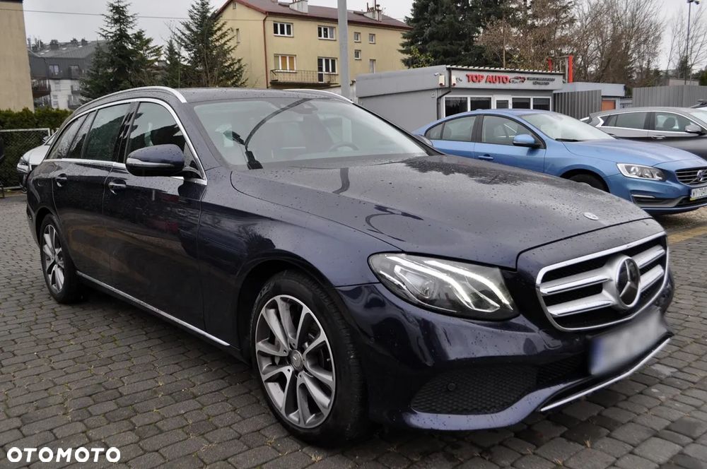 Mercedes-Benz Klasa E 350 d 4Matic 9G-TRONIC Exclusive - 7