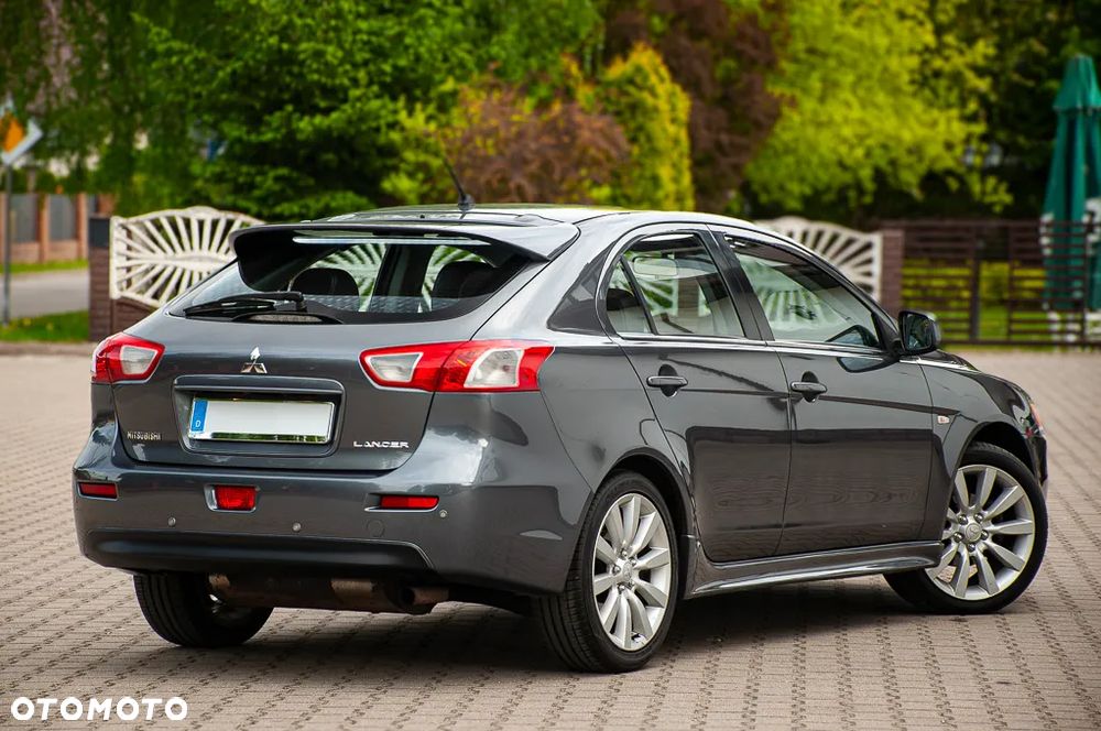 Mitsubishi Lancer 1.8 CVT Intense - 3