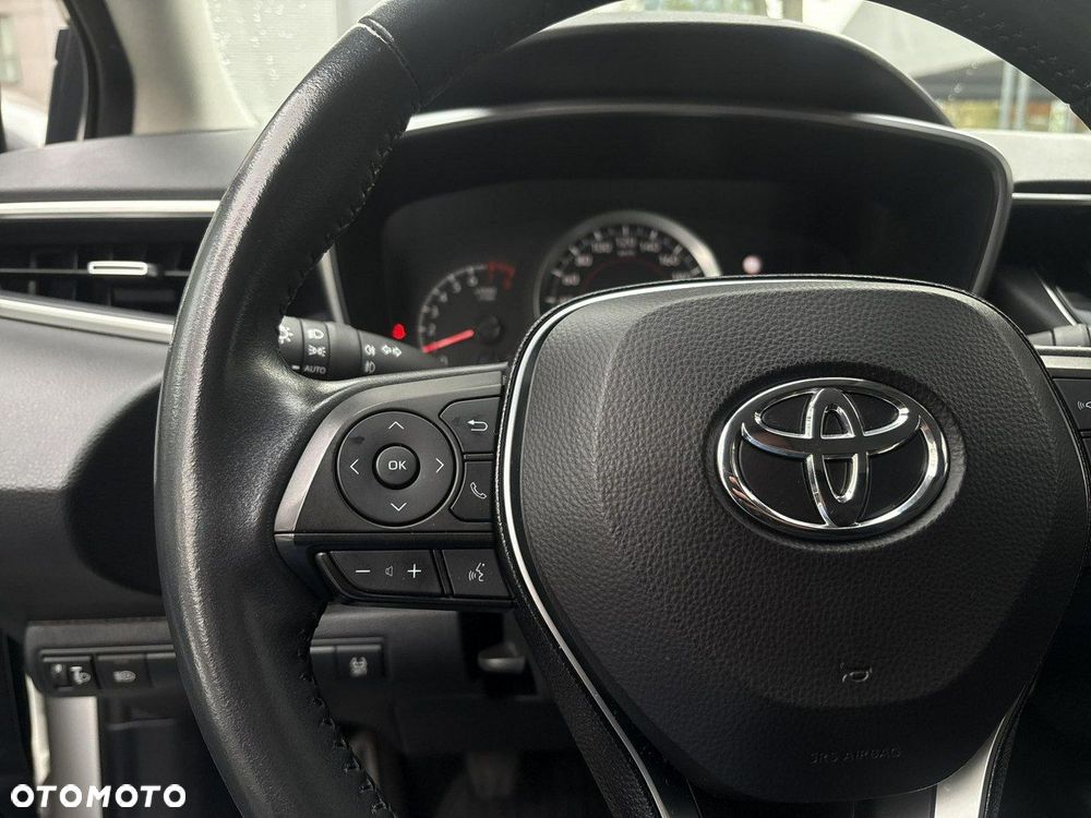 Toyota Corolla - 23