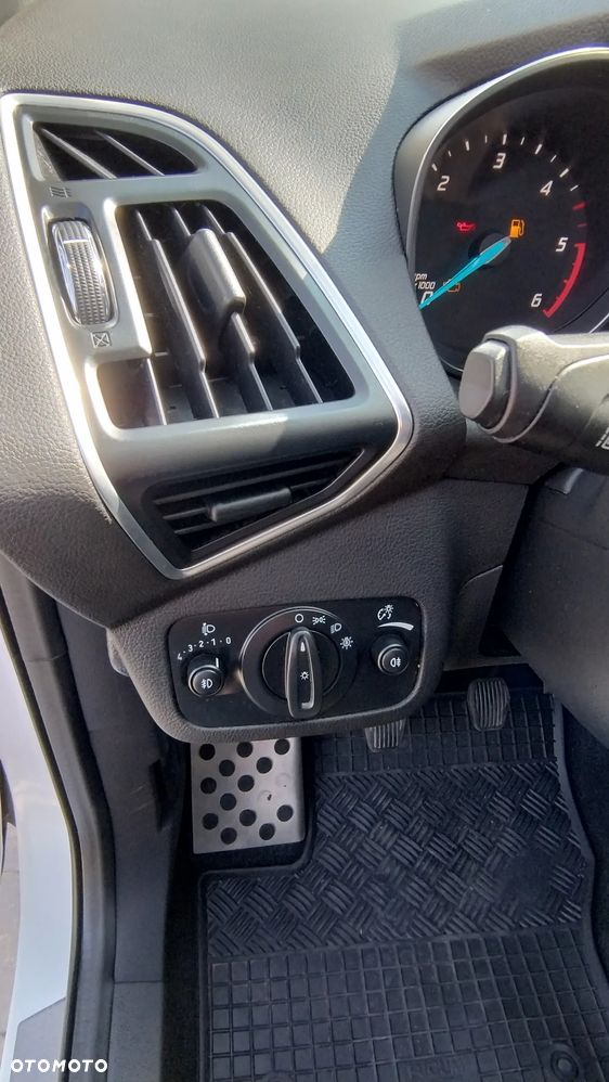 Ford C-MAX 1.6 TDCi Edition - 20