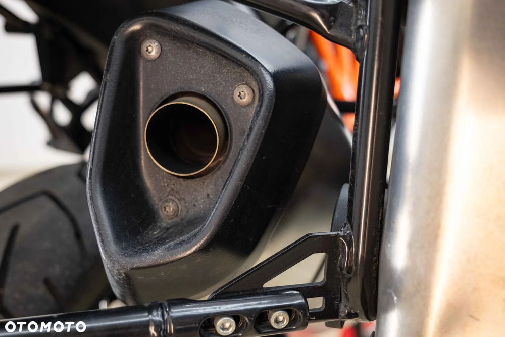 KTM Super Adventure - 16