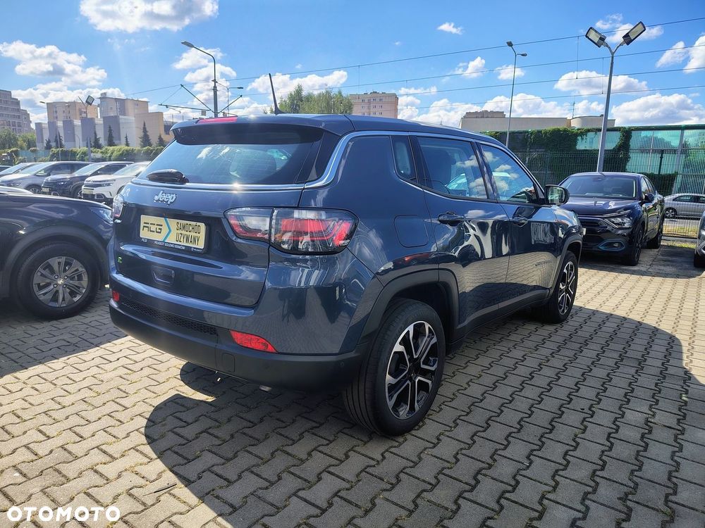 Jeep Compass - 5