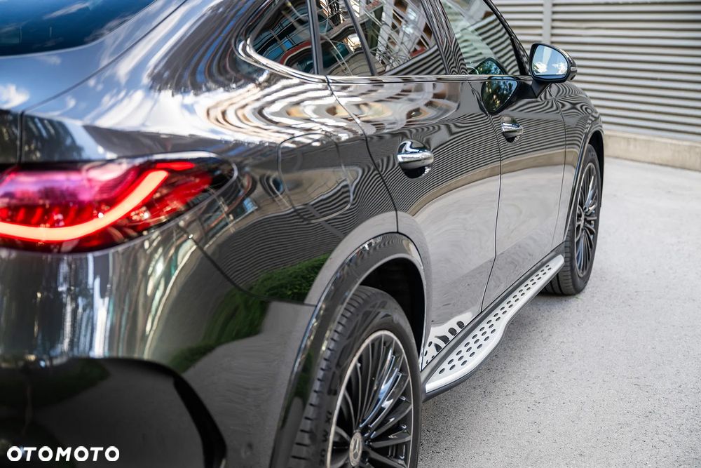 Mercedes-Benz GLC 300 d mHEV 4-Matic AMG Line - 12