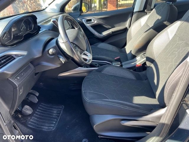 Peugeot 2008 1.5 BlueHDi Active S&S - 6