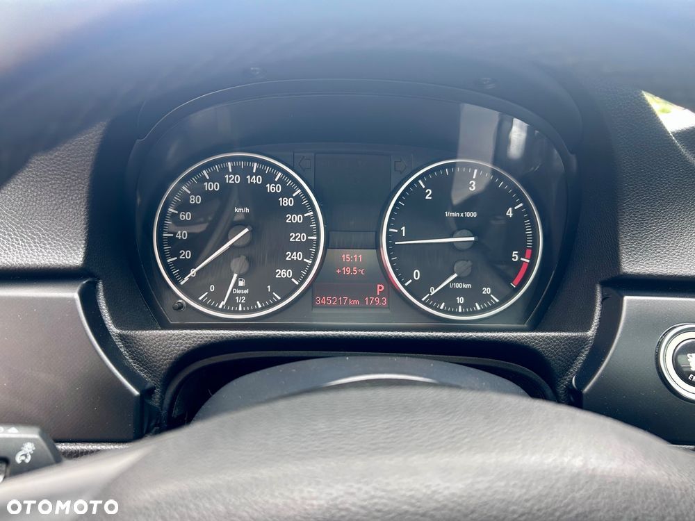 BMW Seria 3 - 16