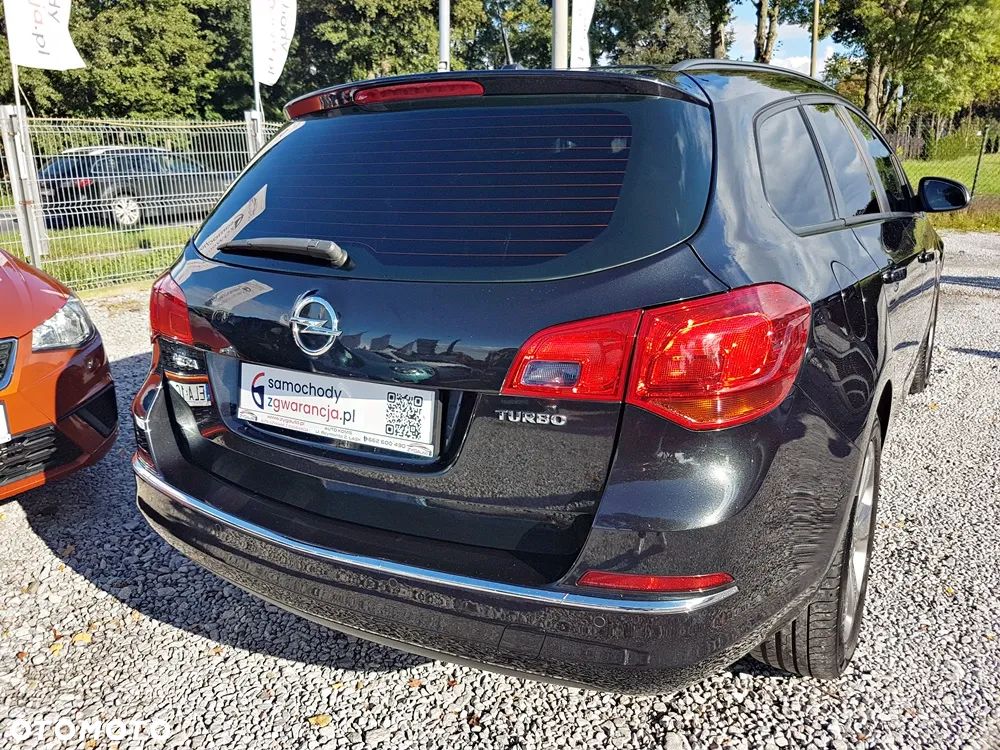 Opel Astra 1.4 Turbo Design Edition - 8
