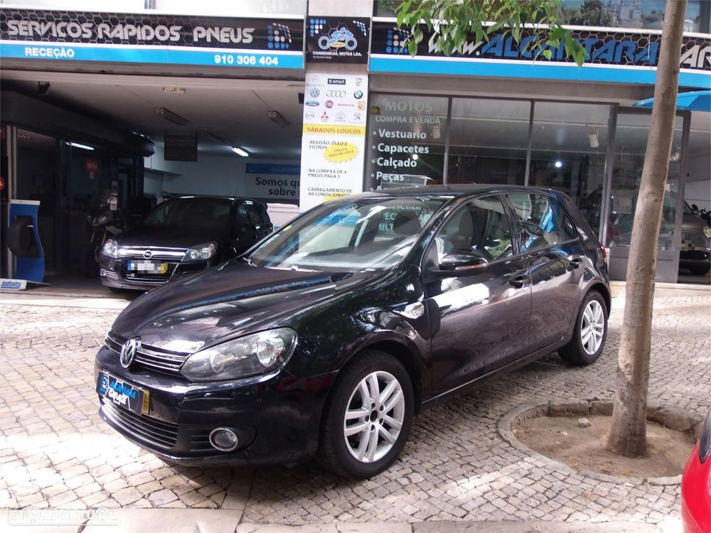 VW Golf 1.6 TDi Highline - 5