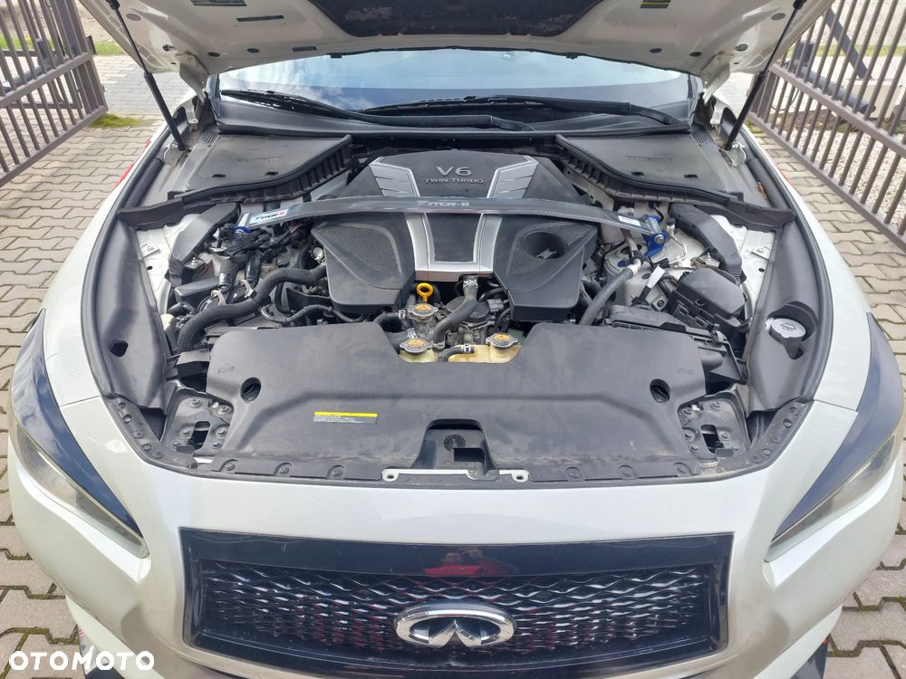 Infiniti Q50 - 17